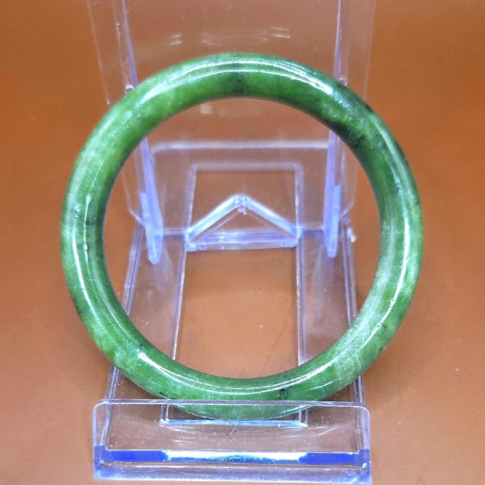 Chinese Green Jade Bangle Bracelet